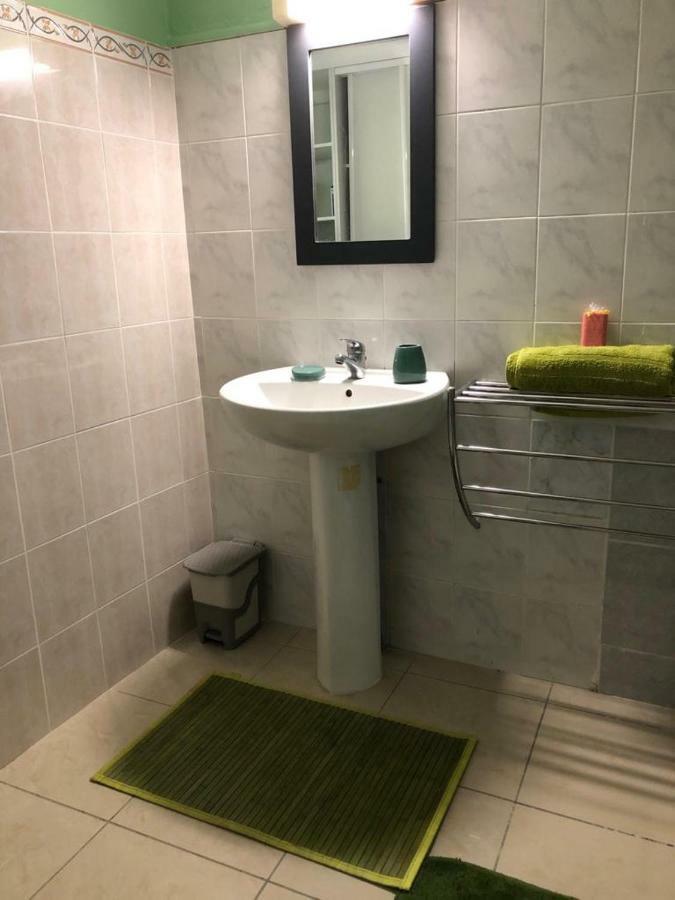 Appartement La tourterelle de Neron à Le Moule Extérieur photo